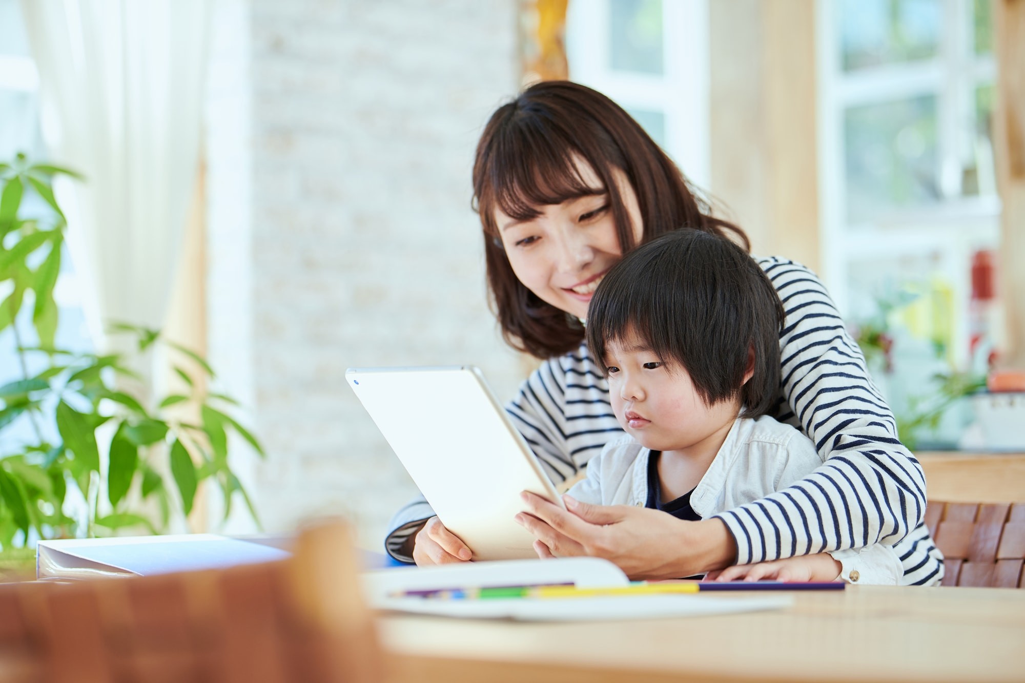 子どものタブレット学習は親にとってどんなメリットがある 法人様向けタブレット オーディオ デジタルサイネージ製品情報 Ods Direct